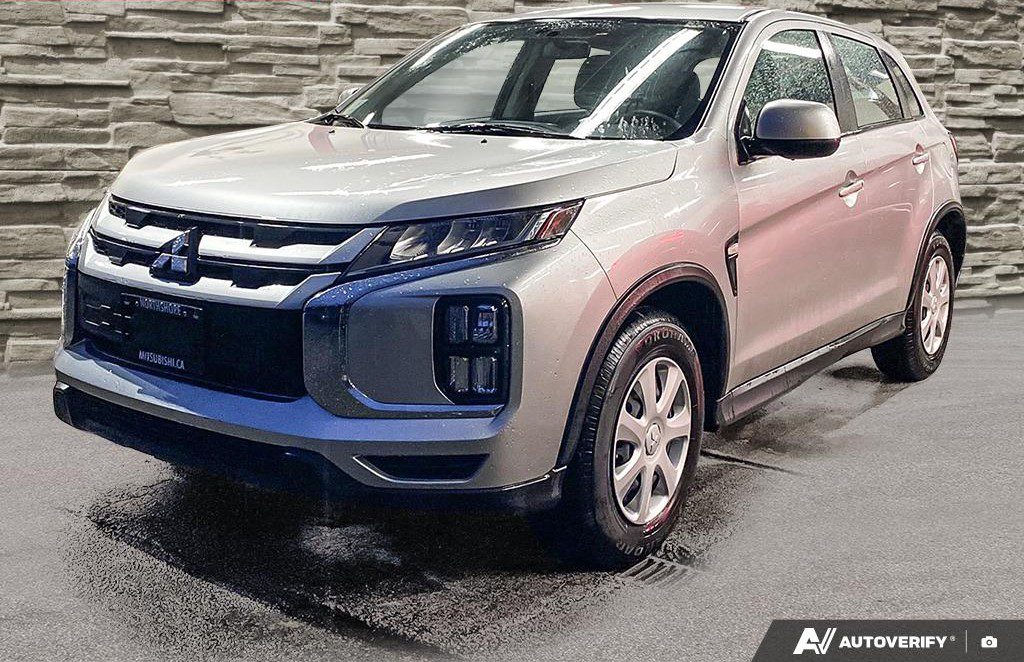 2024 Mitsubishi RVR ES